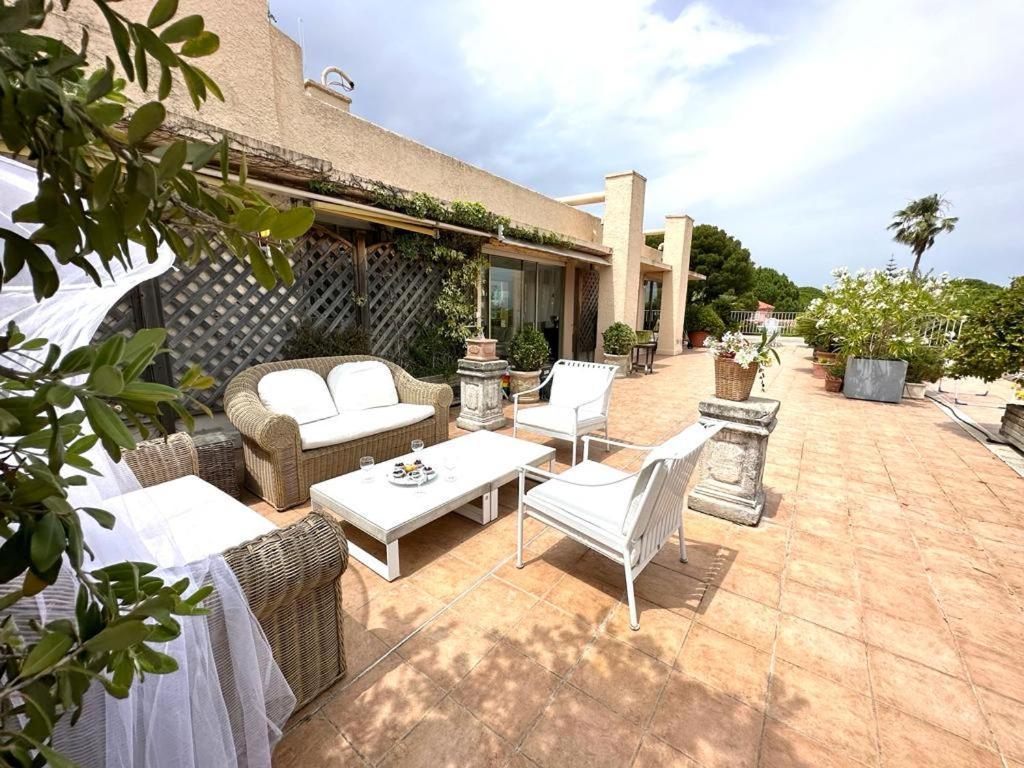 דירות אנטיב Panoramic Sea View Penthouse With Jacuzzi And 450 Sqm Terrace מראה חיצוני תמונה