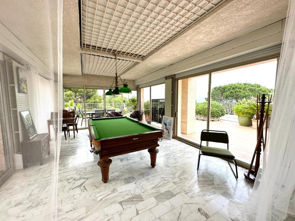 דירות אנטיב Panoramic Sea View Penthouse With Jacuzzi And 450 Sqm Terrace מראה חיצוני תמונה